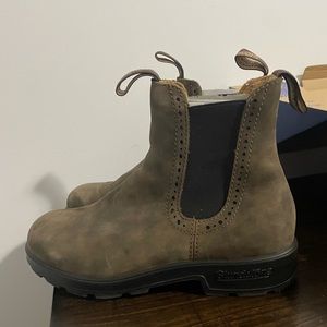 Size 8 (5UK) womens blundstone girlfriend style,rustic brown,excellent condition